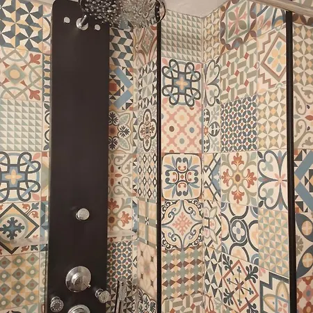 Daire Cactus 2 Bedroom On Calle San Miguel Minutes From The By Namaste Elite Torremolinos